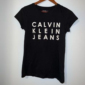 Calvin Klein tshirt